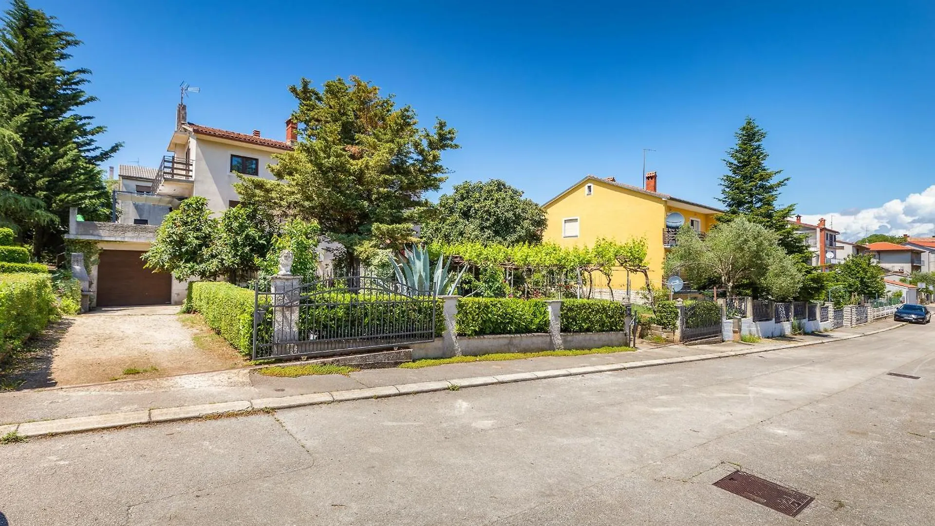 Apartment Milena Pula